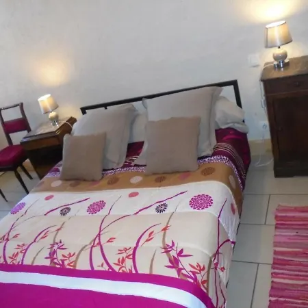 Charmante Maison Renovee, 4-5 Pers., Jardin Clos, Pres De Charroux Et Ebreuil. Draps Inclus, Animaux Ok - Fr-1-489-181 Vakantiehuis Saint-Bonnet-de-Rochefort