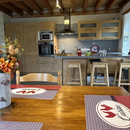 Vakantiehuis Charmante Maison Renovee, 4-5 Pers., Jardin Clos, Pres De Charroux Et Ebreuil. Draps Inclus, Animaux Ok - Fr-1-489-181 Saint-Bonnet-de-Rochefort