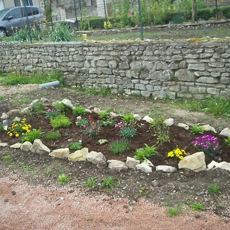 Charmante Maison Renovee, 4-5 Pers., Jardin Clos, Pres De Charroux Et Ebreuil. Draps Inclus, Animaux Ok - Fr-1-489-181 Vakantiehuis